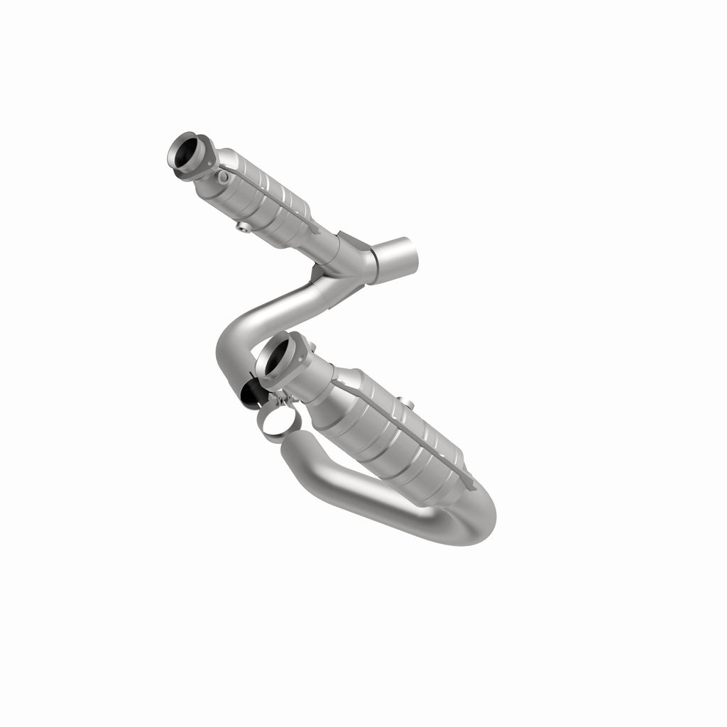MagnaFlow Exhaust Products 49638 OEM Grade Direct-Fit Catalytic Converter for Select Chrysler Aspen, Dodge Durango