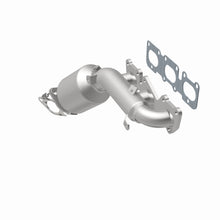 Load image into Gallery viewer, MagnaFlow Exhaust Products 52785 OEM Grade Manifold Catalytic Converter for Select Hyundai Genesis, Kia K900