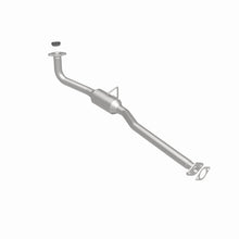 Load image into Gallery viewer, MagnaFlow Exhaust Products 93135 Standard Grade Direct-Fit Catalytic Converter for Select Chevrolet Sprint, Geo Metro