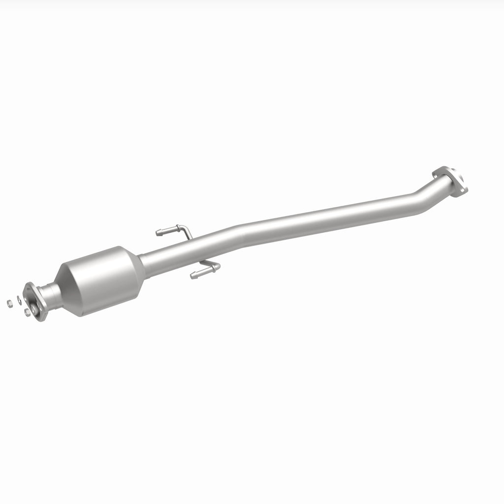MagnaFlow Exhaust Products 280116 OEM Grade Direct-Fit Catalytic Converter for Select Toyota Highlander