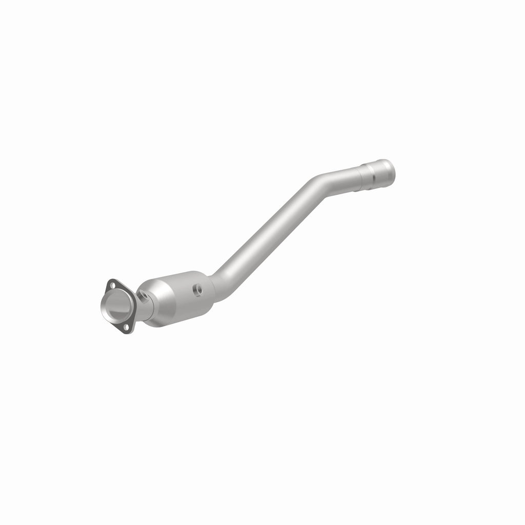 MagnaFlow Exhaust Products 5551486 California CARB Direct-Fit Catalytic Converter for Select Mercedes-Benz GL450, Mercedes-Benz GL550, Mercedes-Benz GL63 AMG, Mercedes-Benz GLE63 AMG, Mercedes-Benz GLE63 AMG S, Mercedes-Benz GLS550, Mercedes-Benz GLS63