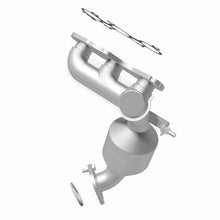 Load image into Gallery viewer, MagnaFlow Exhaust Products 5582832 California CARB Manifold Catalytic Converter for Select Lexus RX350, Toyota Highlander, Toyota Sienna