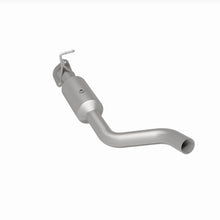 Load image into Gallery viewer, MagnaFlow Exhaust Products 280444 OEM Grade Direct-Fit Catalytic Converter for Select Ford F-650, Ford F-750