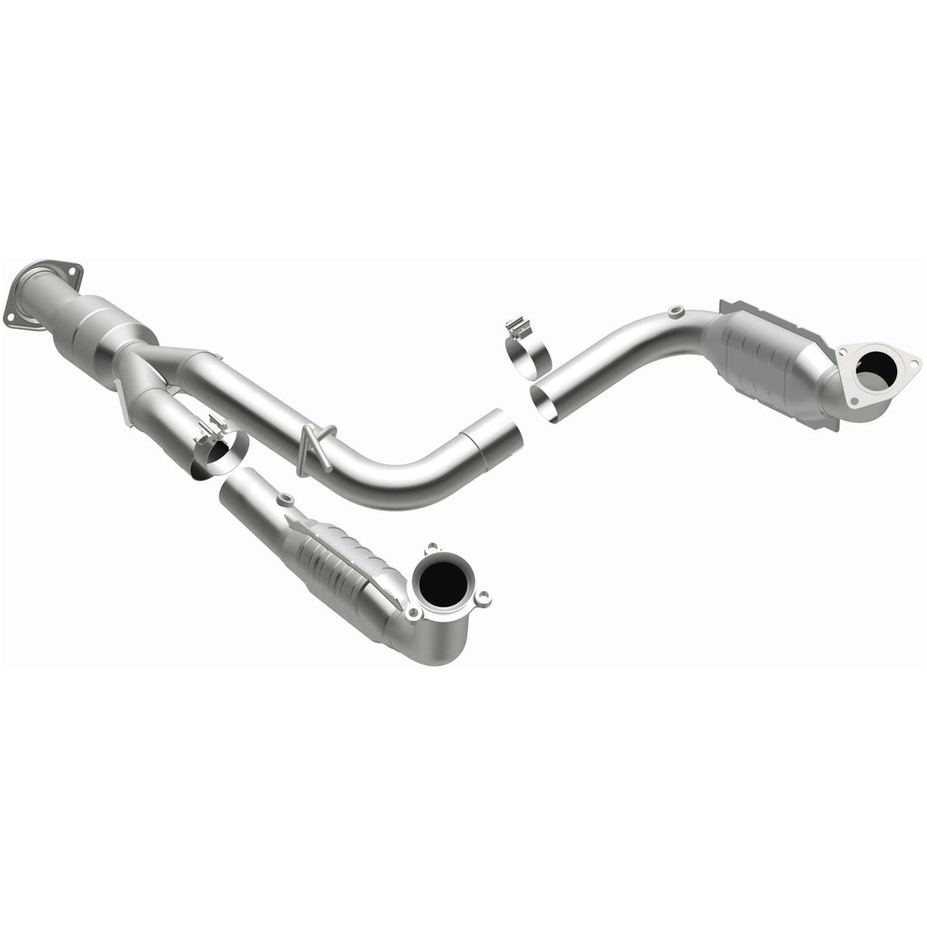 MagnaFlow Exhaust Products 51812 OEM Grade Direct-Fit Catalytic Converter for Select Chevrolet Silverado HD, Chevrolet Silverado HD, GMC Sierra HD, GMC Sierra HD