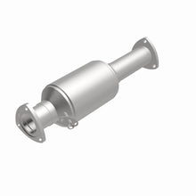 Load image into Gallery viewer, MagnaFlow Exhaust Products 3391894 California CARB Direct-Fit Catalytic Converter for Select Toyota Land Cruiser