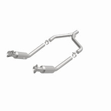 Load image into Gallery viewer, MagnaFlow Exhaust Products 5561533 California CARB Direct-Fit Catalytic Converter for Select Ford Mustang
