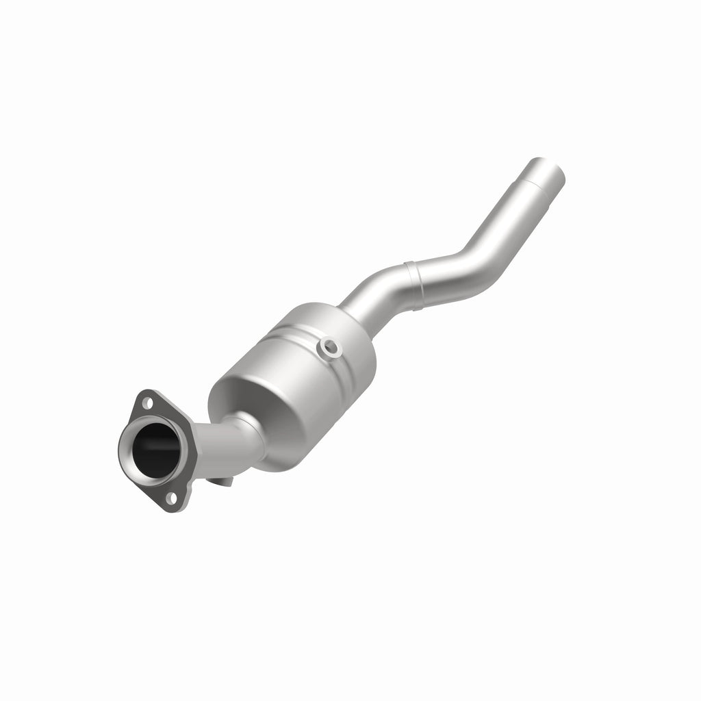 MagnaFlow Exhaust Products 51948 OEM Grade Direct-Fit Catalytic Converter for Select Jaguar XK, Jaguar XKR