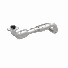 Load image into Gallery viewer, MagnaFlow Exhaust Products 24412 HM Grade Direct-Fit Catalytic Converter for Select Ford Expedition