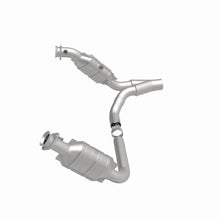 Load image into Gallery viewer, MagnaFlow Exhaust Products 5551664 California CARB Direct-Fit Catalytic Converter for Select Dodge Ram 1500, Ram