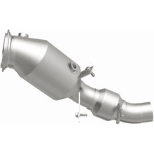 Load image into Gallery viewer, MagnaFlow Exhaust Products 52266 OEM Grade Direct-Fit Catalytic Converter for Select BMW 528i, BMW 528i xDrive, BMW X5