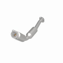 Load image into Gallery viewer, MagnaFlow Exhaust Products 551057 California CARB Direct-Fit Catalytic Converter for Select Ford Crown Victoria, Lincoln Town Car, Mercury Grand Marquis