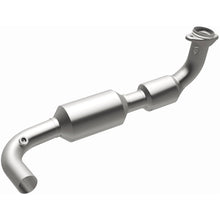 Load image into Gallery viewer, MagnaFlow Exhaust Products 280007 OEM Grade Direct-Fit Catalytic Converter for Select Ford F-150, Ford F-150 Heritage