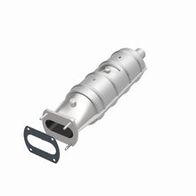 Load image into Gallery viewer, MagnaFlow Exhaust Products 55212 Standard Grade Direct-Fit Catalytic Converter for Select Ford E-250 Econoline, Ford E-250 Econoline Club Wagon, Ford E-350 Econoline, Ford E-350 Econoline Club Wagon, Ford Econoline Super Duty, Ford F-250, Ford F-250 HD,