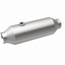 Load image into Gallery viewer, MagnaFlow Exhaust Products 4451355 California CARB Universal Catalytic Converter for Select Chrysler Town &amp; Country, Chrysler Voyager, Dodge Caravan, Dodge Grand Caravan, Honda Passport, Isuzu Rodeo