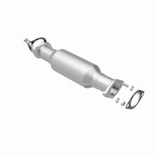 Load image into Gallery viewer, MagnaFlow Exhaust Products 5561714 California CARB Direct-Fit Catalytic Converter for Select Kia Forte, Kia Forte Koup