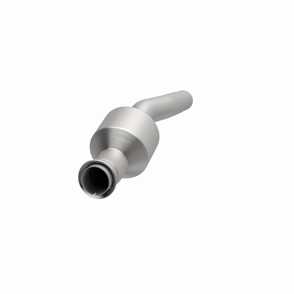 MagnaFlow Exhaust Products 51637 OEM Grade Direct-Fit Catalytic Converter for Select Audi A3, Volkswagen Beetle, Volkswagen Golf, Volkswagen Jetta
