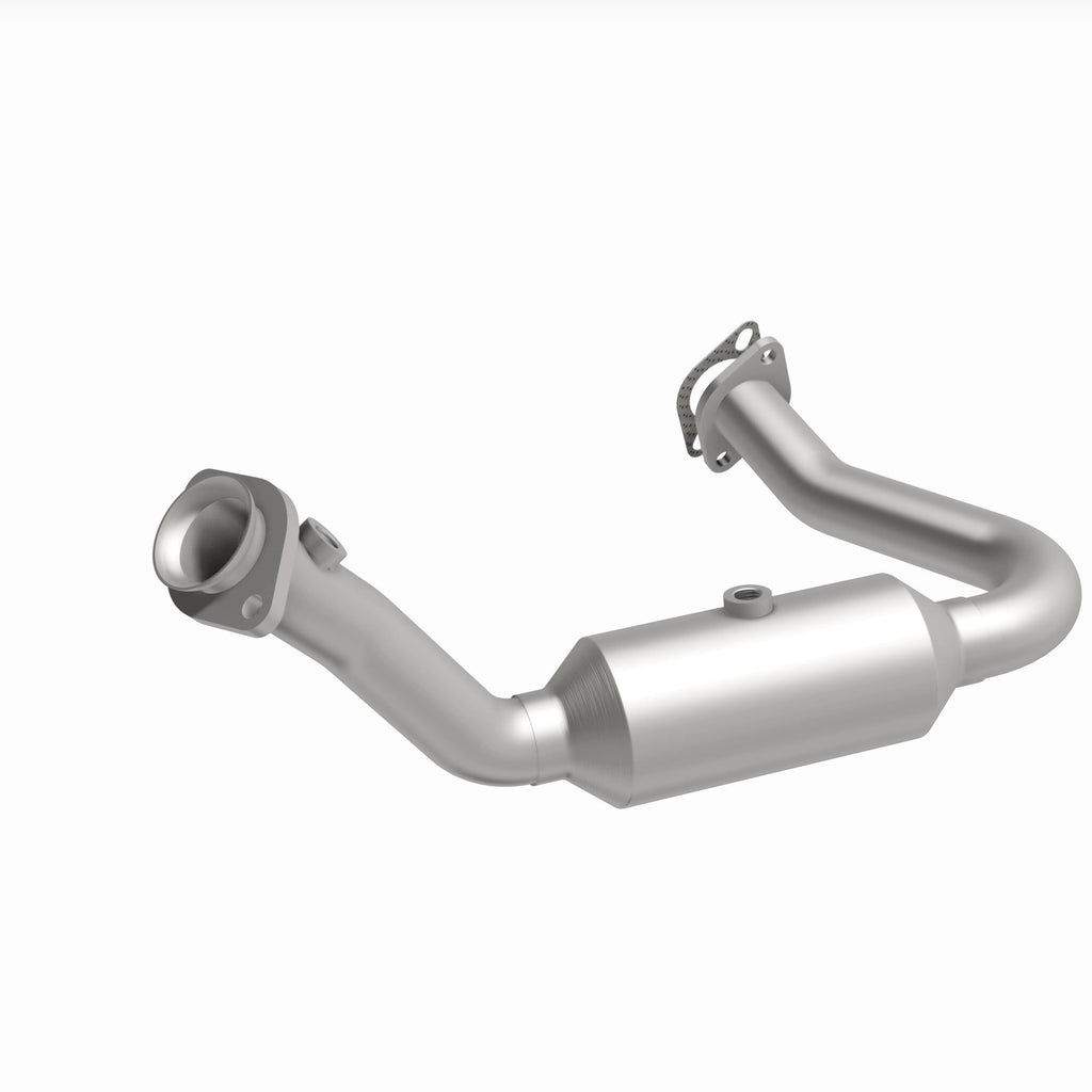 MagnaFlow Exhaust Products 49677 OEM Grade Direct-Fit Catalytic Converter for Select Ford Ranger, Mazda B4000
