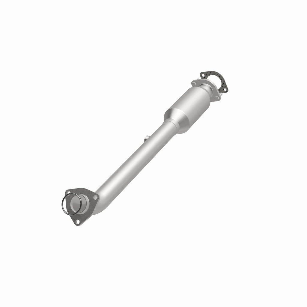MagnaFlow Exhaust Products 51602 OEM Grade Direct-Fit Catalytic Converter for Select Nissan Frontier, Suzuki Equator