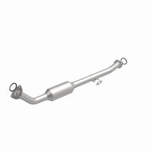 Load image into Gallery viewer, MagnaFlow Exhaust Products 4551061 California CARB Direct-Fit Catalytic Converter for Select Toyota Sequoia