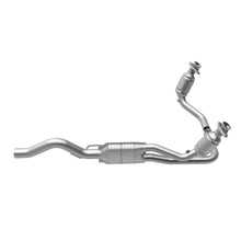 Load image into Gallery viewer, MagnaFlow Exhaust Products 447248 California CARB Direct-Fit Catalytic Converter for Select Dodge Dakota