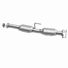 Load image into Gallery viewer, MagnaFlow Exhaust Products 51379 OEM Grade Direct-Fit Catalytic Converter for Select Ford Ranger, Mazda B3000, Mazda B4000