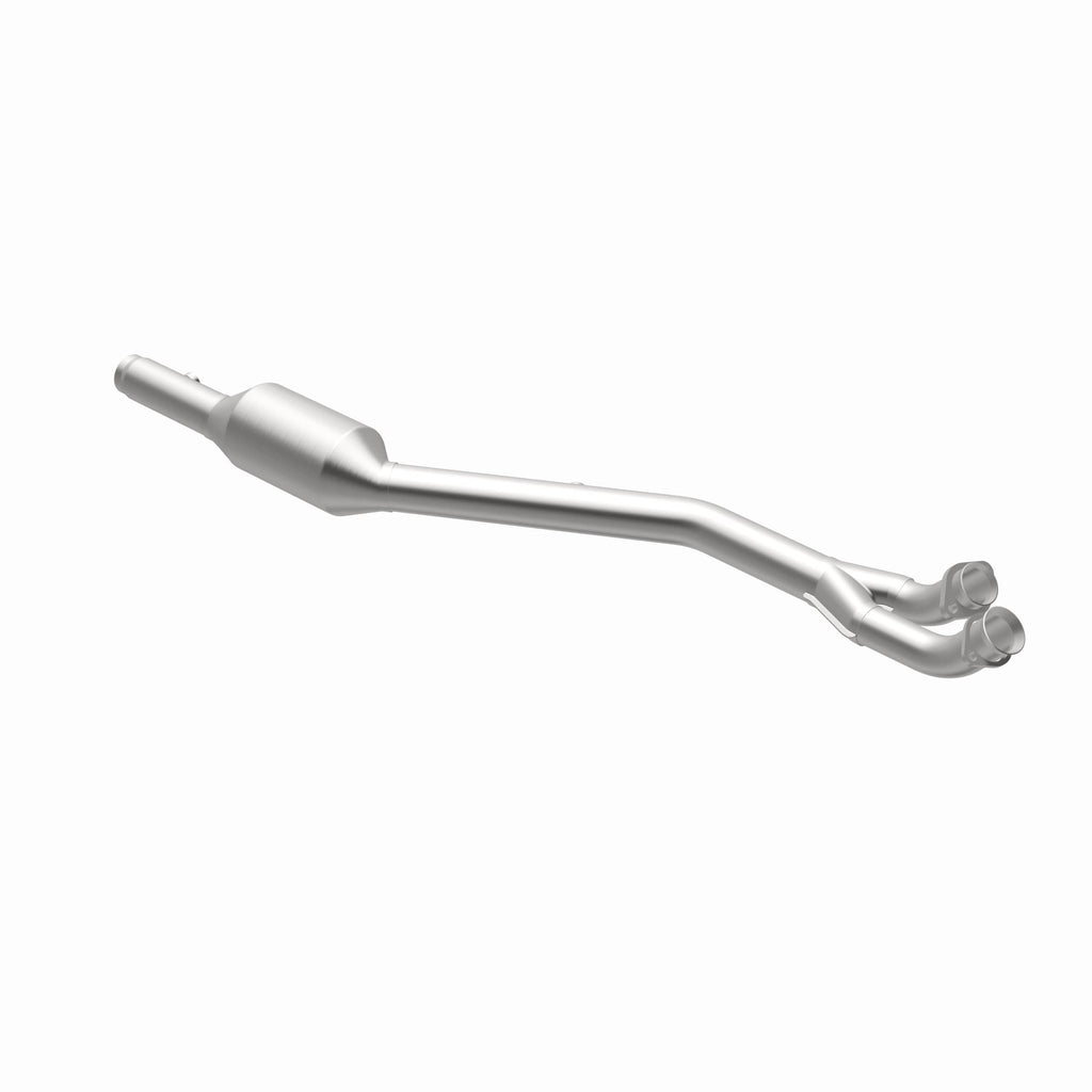 MagnaFlow Exhaust Products 51472 OEM Grade Direct-Fit Catalytic Converter for Select BMW M5