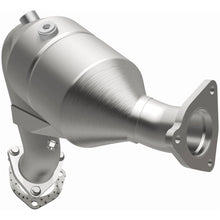 Load image into Gallery viewer, MagnaFlow Exhaust Products 49136 OEM Grade Direct-Fit Catalytic Converter for Select Audi A4 Quattro, Audi A5 Quattro, Audi A6 Quattro, Audi A7 Quattro, Audi A8 Quattro, Audi Q5, Audi S4, Audi S5, Audi SQ5