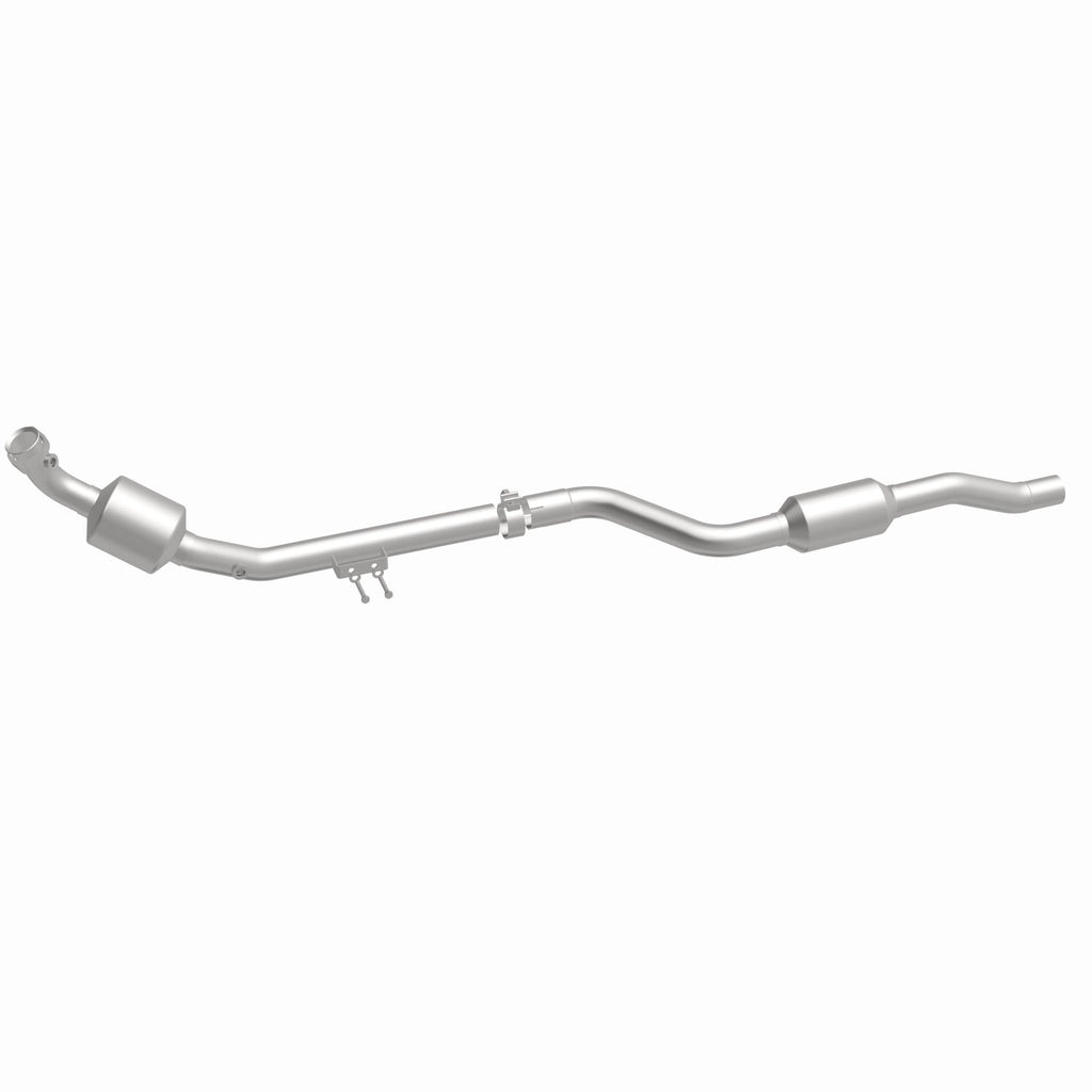 MagnaFlow Exhaust Products 551706 California CARB Direct-Fit Catalytic Converter for Select Mercedes-Benz CLS500, Mercedes-Benz E500