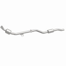 Load image into Gallery viewer, MagnaFlow Exhaust Products 551706 California CARB Direct-Fit Catalytic Converter for Select Mercedes-Benz CLS500, Mercedes-Benz E500