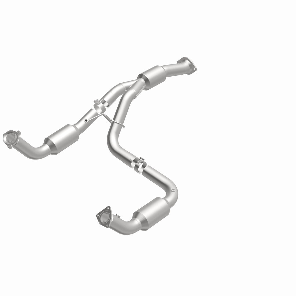 MagnaFlow Exhaust Products 5582812 California CARB Direct-Fit Catalytic Converter for Select Chevrolet Silverado HD, Chevrolet Silverado HD, GMC Sierra HD, GMC Sierra HD
