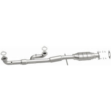 Load image into Gallery viewer, MagnaFlow Exhaust Products 24395 HM Grade Direct-Fit Catalytic Converter for Select Hyundai XG350, Kia Amanti