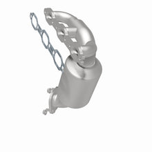 Load image into Gallery viewer, MagnaFlow Exhaust Products 51480 OEM Grade Manifold Catalytic Converter for Select Chrysler Pacifica