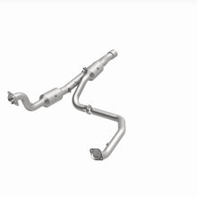 Load image into Gallery viewer, MagnaFlow Exhaust Products 21-513 OEM Grade Direct-Fit Catalytic Converter for Select Ram 2500, Ram