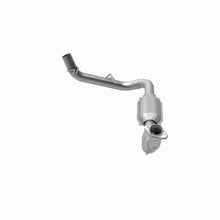 Load image into Gallery viewer, MagnaFlow Exhaust Products 447129 California CARB Direct-Fit Catalytic Converter for Select Ford Expedition, Ford F-150, Ford F-250, Lincoln Navigator