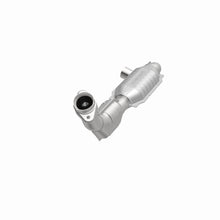 Load image into Gallery viewer, MagnaFlow Exhaust Products 23028 HM Grade Direct-Fit Catalytic Converter for Select Ford Expedition, Ford F-150