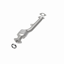 Load image into Gallery viewer, MagnaFlow Exhaust Products 5421985 California CARB Direct-Fit Catalytic Converter for Select Subaru Impreza