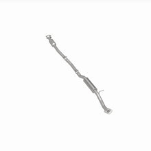 Load image into Gallery viewer, MagnaFlow Exhaust Products 5561642 California CARB Direct-Fit Catalytic Converter for Select Hyundai Tucson