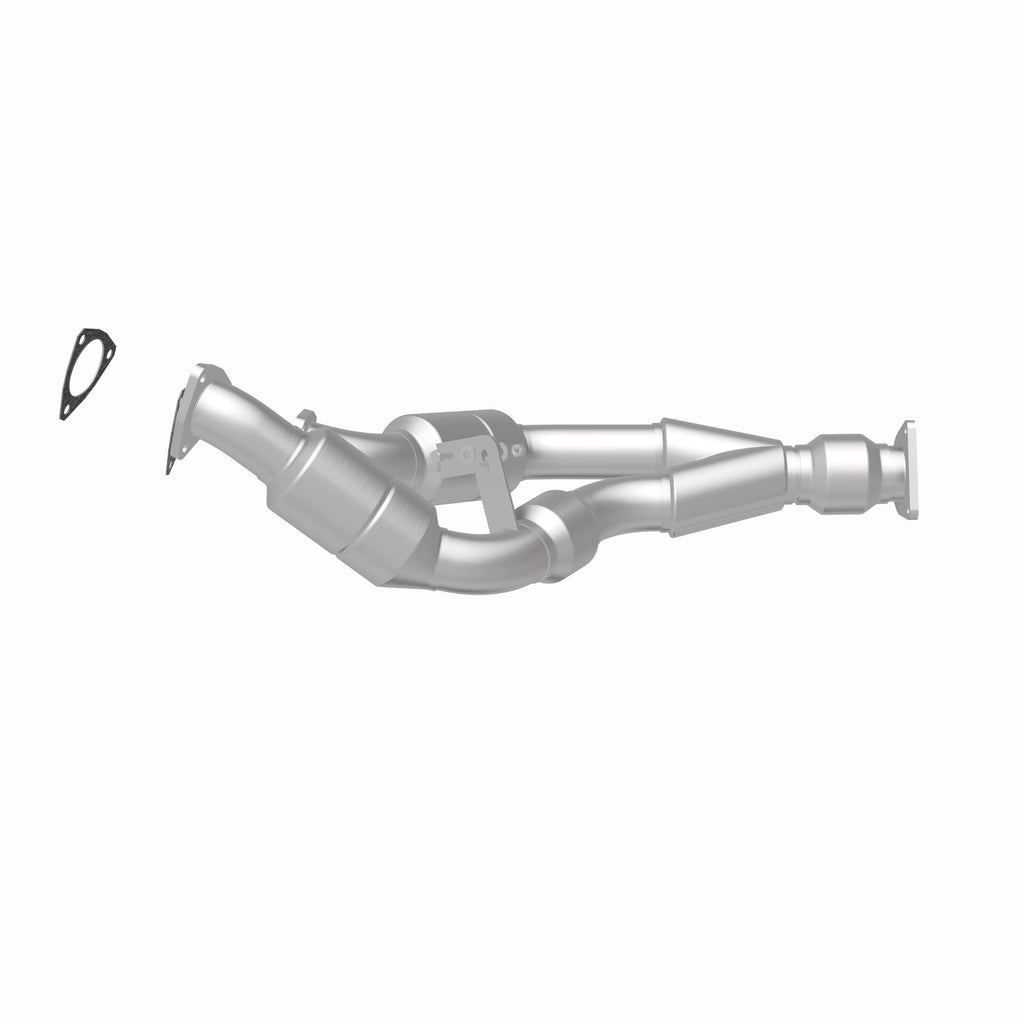 MagnaFlow Exhaust Products 24349 HM Grade Direct-Fit Catalytic Converter for Select Porsche Cayenne, Volkswagen Touareg