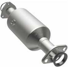 Load image into Gallery viewer, MagnaFlow Exhaust Products 4481630 California CARB Direct-Fit Catalytic Converter for Select Honda Civic