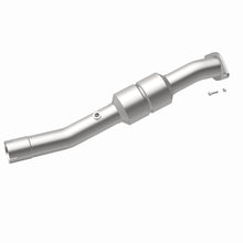 Load image into Gallery viewer, MagnaFlow Exhaust Products 49642 OEM Grade Direct-Fit Catalytic Converter for Select Chevrolet Silverado HD, Chevrolet Suburban 2500, GMC Sierra HD, GMC Yukon XL