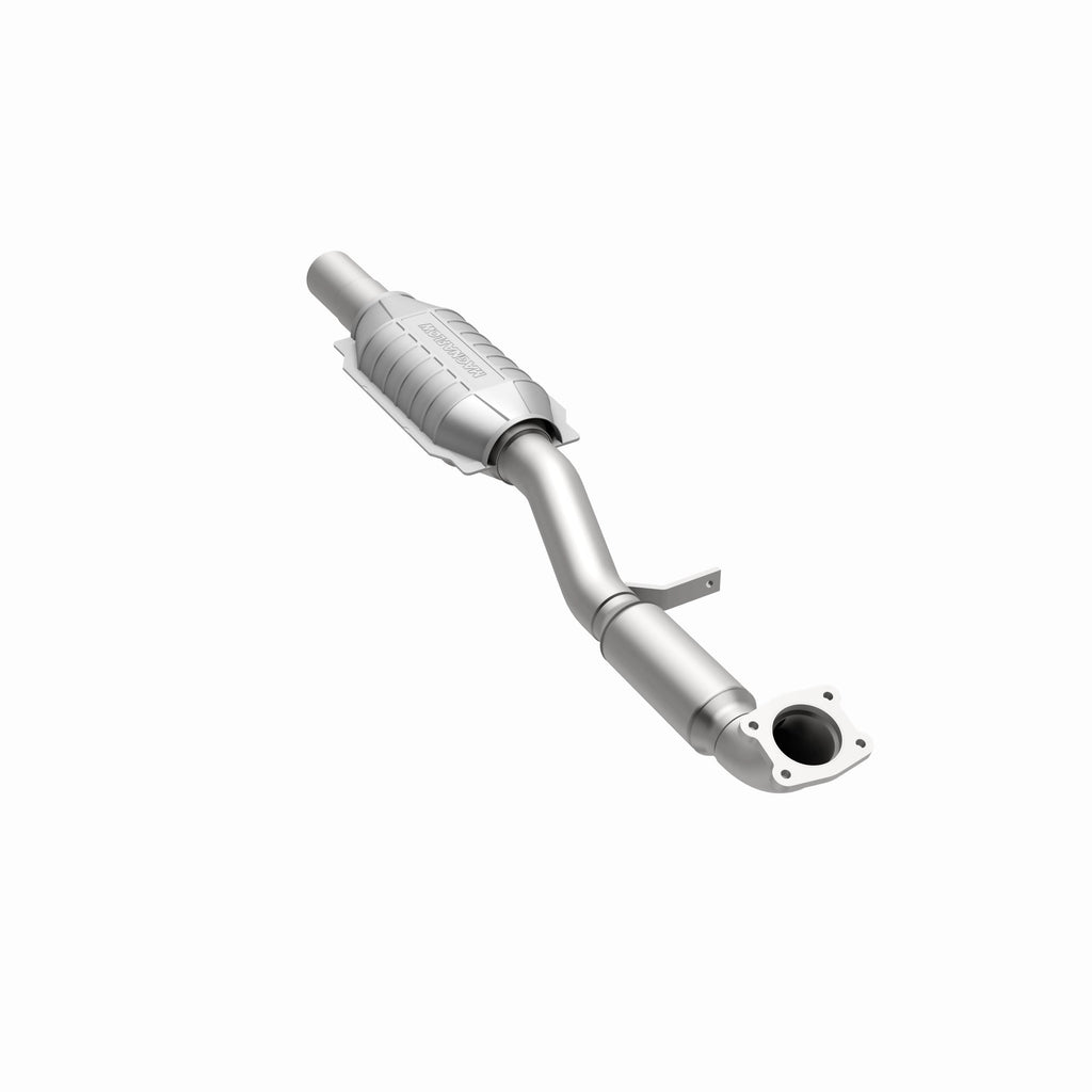 MagnaFlow Exhaust Products 441031 California CARB Direct-Fit Catalytic Converter for Select Volvo S40, Volvo V40