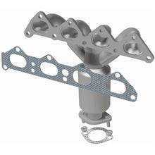 Load image into Gallery viewer, MagnaFlow Exhaust Products 452034 California CARB Manifold Catalytic Converter for Select Kia Sportage