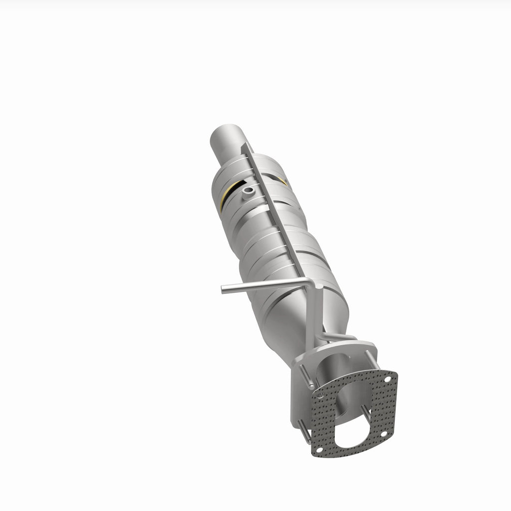 MagnaFlow Exhaust Products 280436 OEM Grade Direct-Fit Catalytic Converter for Select Ford F-53 Motorhome Chassis, Ford F-59 Commercial Stripped Chassis