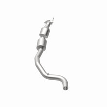 Load image into Gallery viewer, MagnaFlow Exhaust Products 21-535 OEM Grade Direct-Fit Catalytic Converter for Select Land Rover Range Rover, Land Rover Range Rover Sport