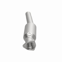 Load image into Gallery viewer, MagnaFlow Exhaust Products 22915 Standard Grade Direct-Fit Catalytic Converter for Select Volkswagen Corrado, Volkswagen Golf, Volkswagen Jetta, Volkswagen Passat