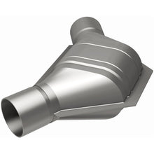 Load image into Gallery viewer, MagnaFlow Exhaust Products 444084 California CARB Universal Catalytic Converter for Select Subaru Forester, Subaru Impreza, Subaru Legacy, Subaru Outback