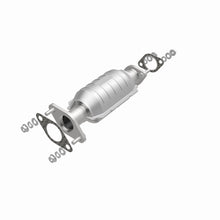 Load image into Gallery viewer, MagnaFlow Exhaust Products 457012 California CARB Direct-Fit Catalytic Converter for Select Kia Rio