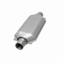Load image into Gallery viewer, MagnaFlow Exhaust Products 95506 Standard Grade Universal Catalytic Converter for Select Dodge Ram 2500, Dodge Ram 3500, Oldsmobile Custom Cruiser