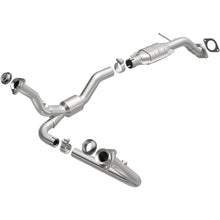 Load image into Gallery viewer, MagnaFlow Exhaust Products 458057 California CARB Direct-Fit Catalytic Converter for Select Chevrolet Blazer, Chevrolet S10, GMC Sonoma
