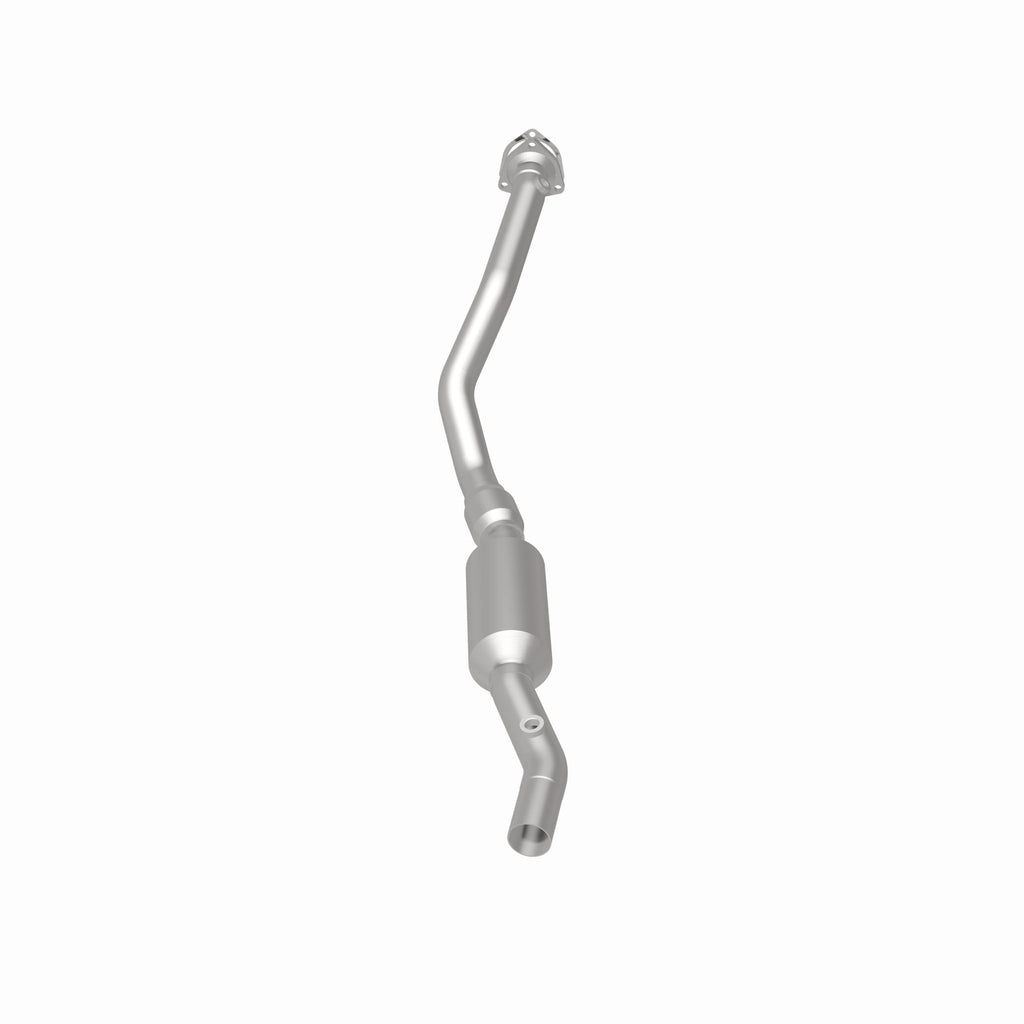 MagnaFlow Exhaust Products 4481658 California CARB Direct-Fit Catalytic Converter for Select Audi A4, Audi A4 Quattro, Volkswagen Passat